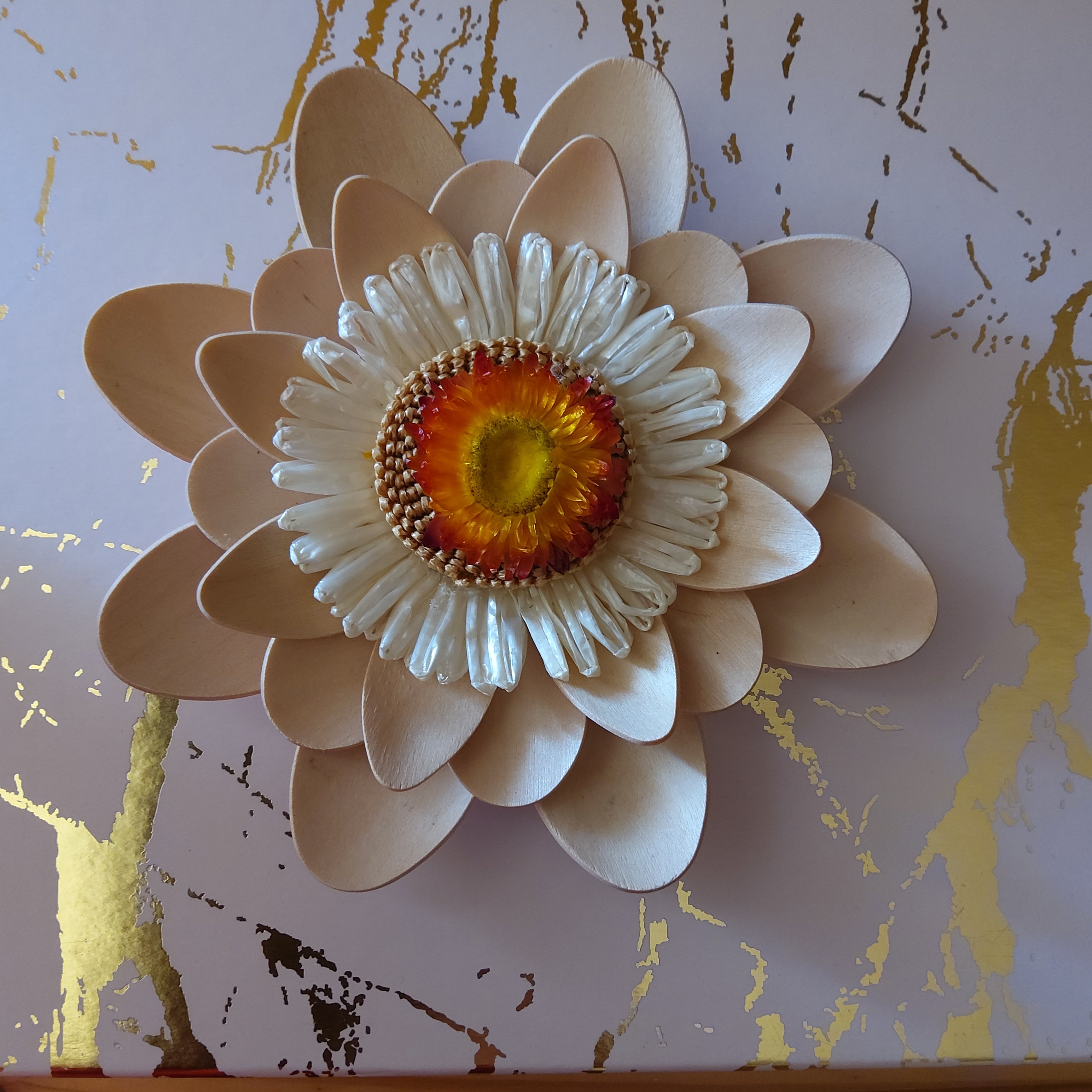 Magnet Grand Modele marguerite orangé