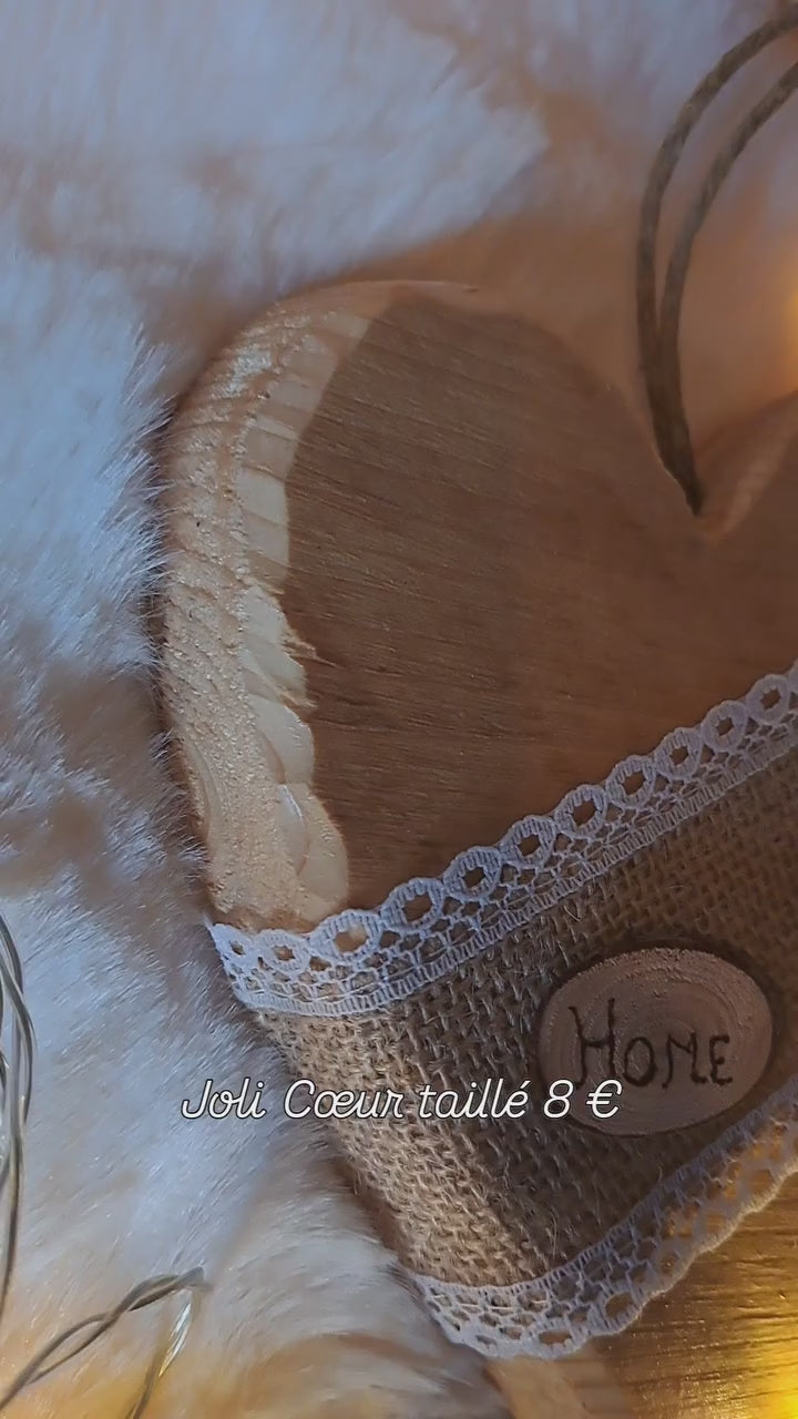 Coeur taillé dentelle Home