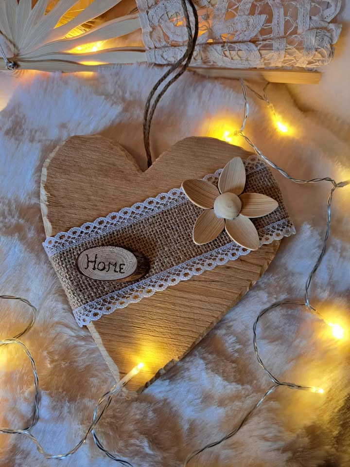 Coeur taillé dentelle Home
