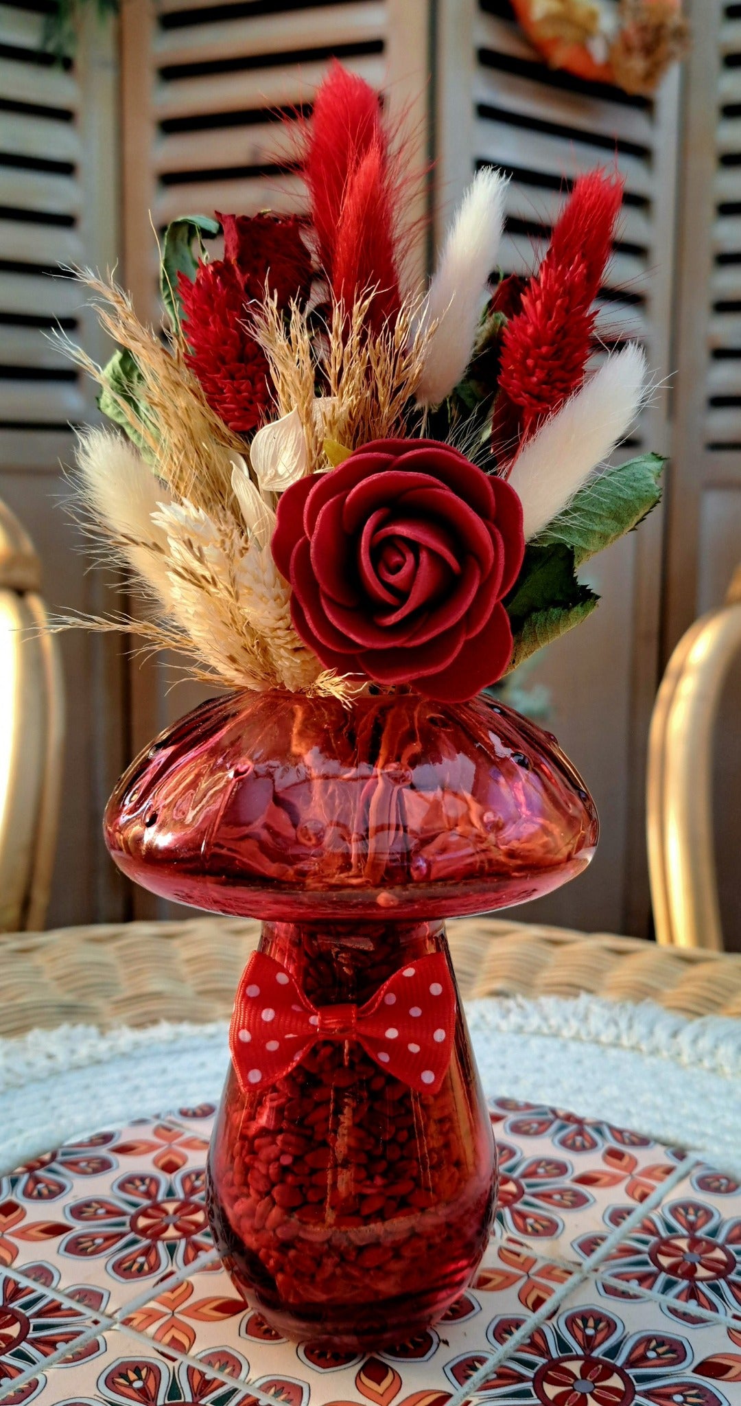 Composition florale thème rouge